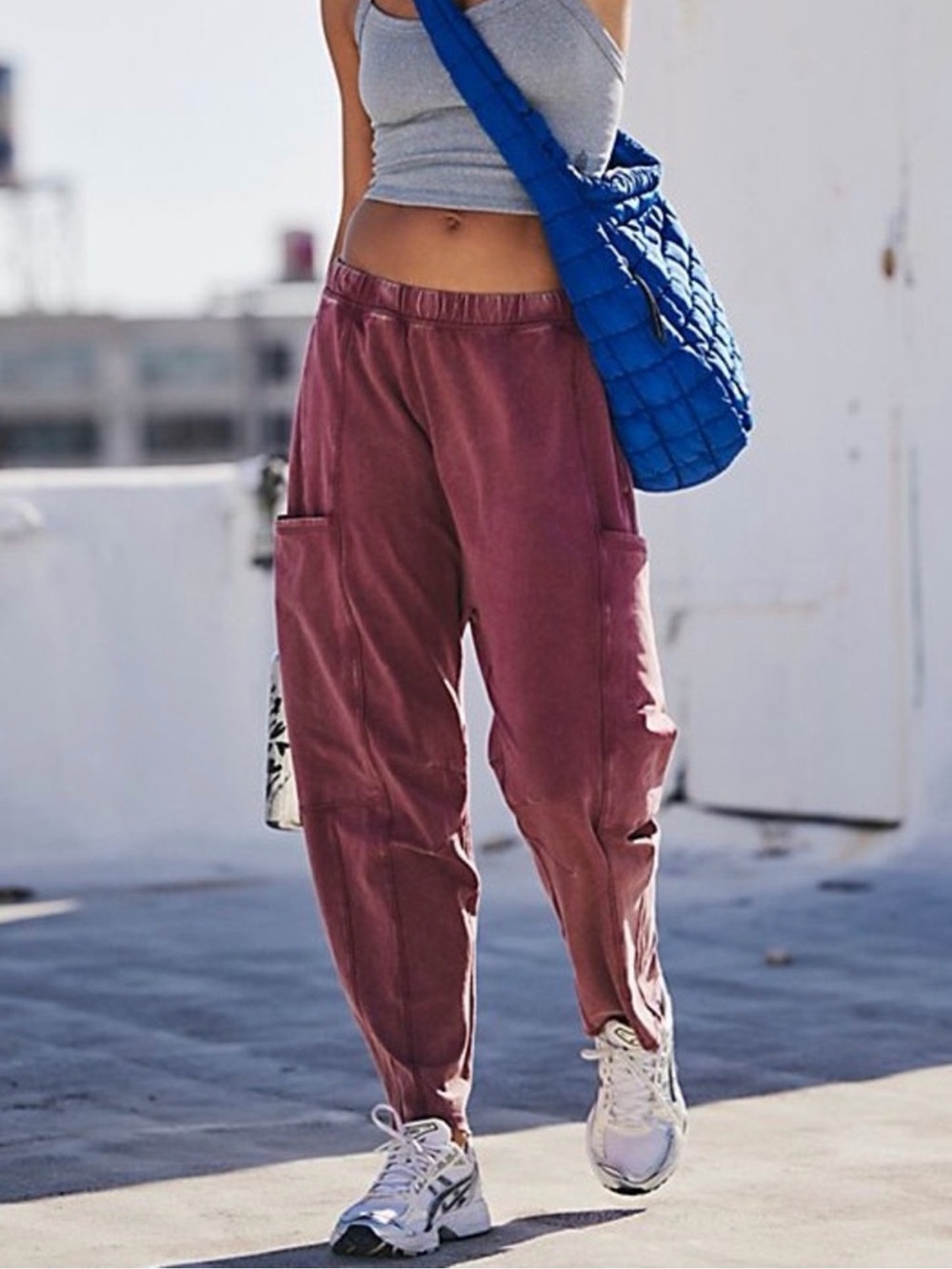 NWT Sold Out Color FP Movement Hot Shot Pants In Sour Cherry Cargo Style Size XS